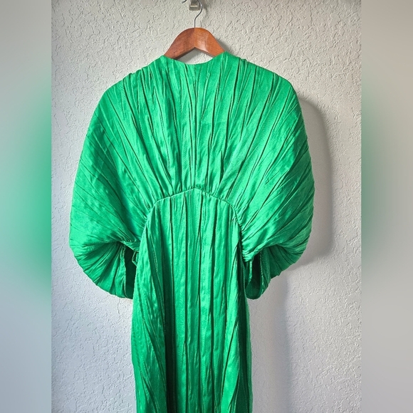 ZARA LIMITED EDITION GREEN PLEATED MIDI DRESS WITH PUFF SLEEVES 2297/693 small - Picture 7 of 15